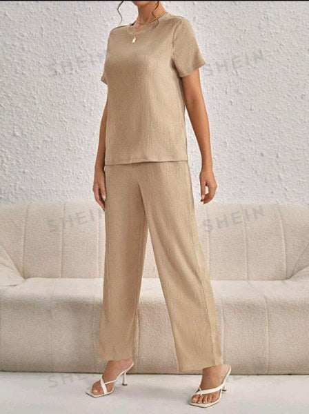 Conjunto de Blusa y Pantalón Pierna Ancha 16659 E159